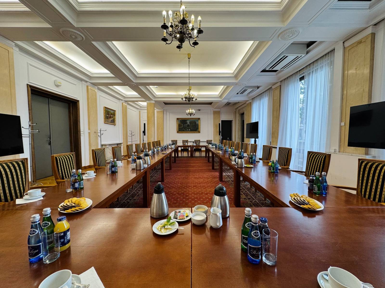 Image hover effect image